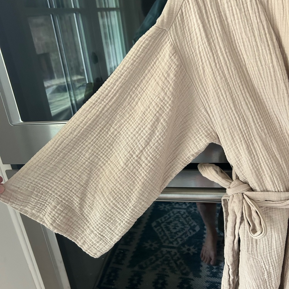 Beige Textured Kimono Robe - Picture 5 of 5
